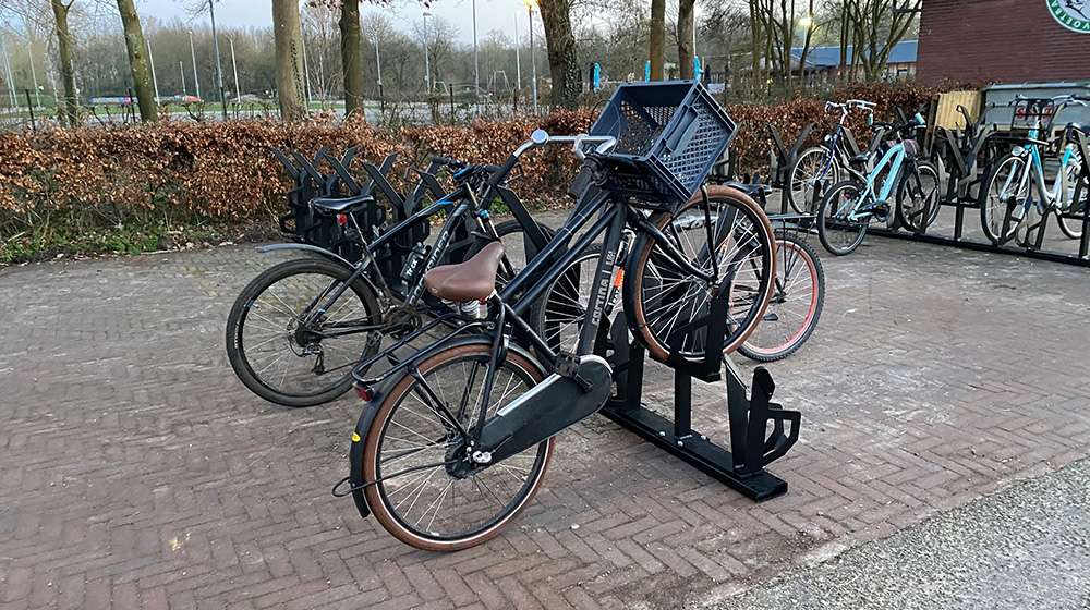 AXLE IVO DOUBLE SIDED
VV JONATHAN
SPORTVELD
ZEIST