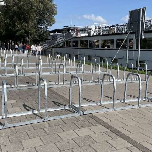 FLIP® bicycle parking space for temporary bicycle storage at events